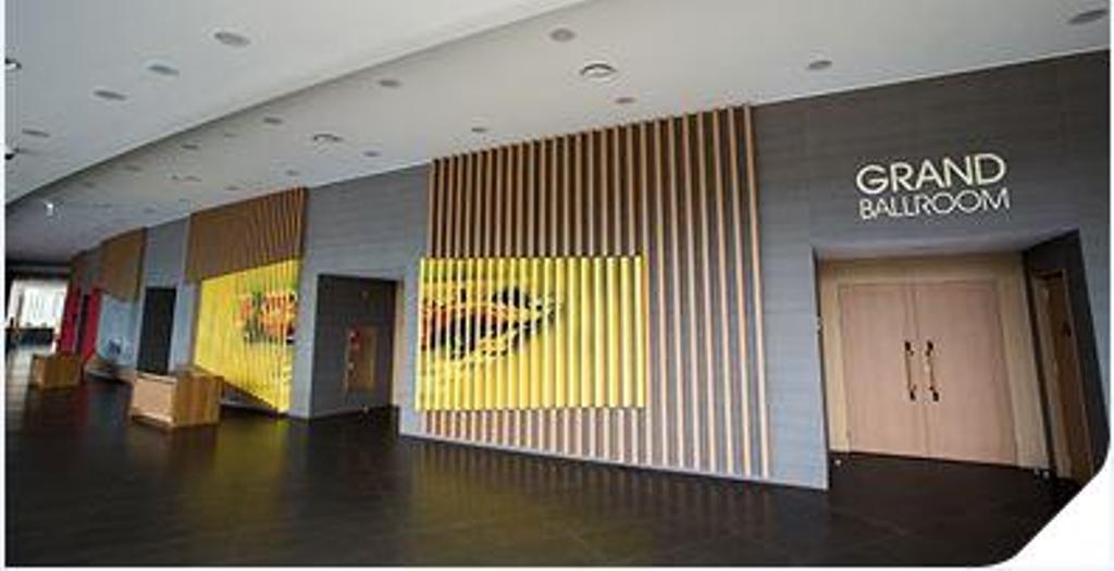 Inje Speedium Hotel & Resort Екстер'єр фото